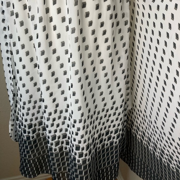 White black sleeveless dress flowing skirt dress A line dress chiffon ombré - Picture 12 of 16